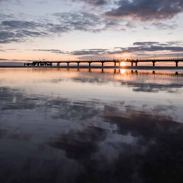 Bansin Seebrücke Sonnenuntergang Wolken Ruhiges Meer Insel Usedom
